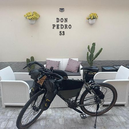 Don Pedro 53 Hotel Tresnuraghes Buitenkant foto
